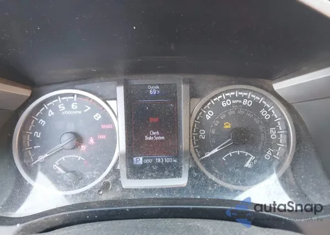 2017 Toyota Tacoma Sr5 V6 из США, поврежденный, VIN 5TFDZ5BN4HX025189